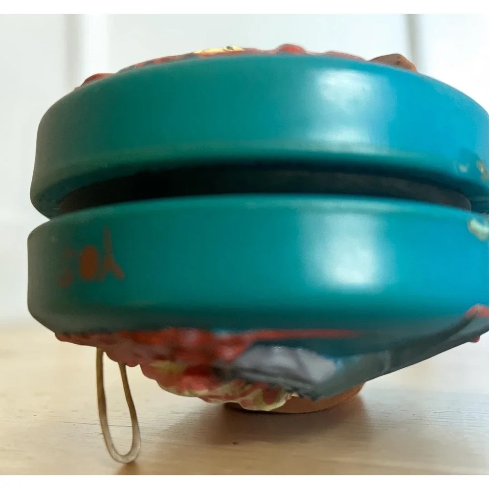 Freddy Krueger A Nightmare on Elm Street Vintage 1989 Teal Blue 3D Yo-Yo